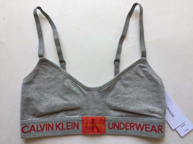 Спортивный комплект Calvin Klein Monogram серый Топ-лиф стринги фото 3