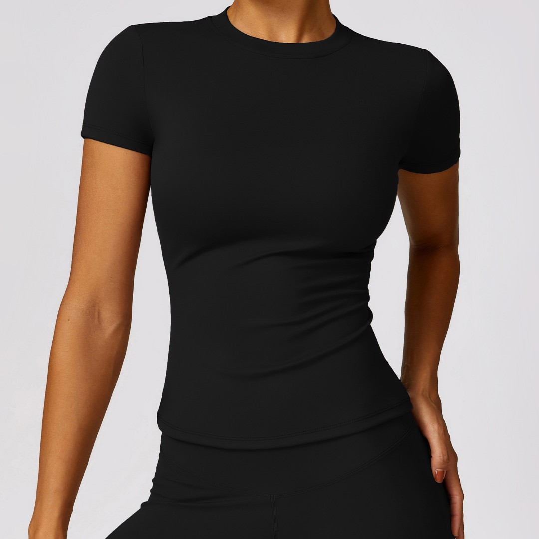 Спортивная удлиненная футболка Slim black фото 1