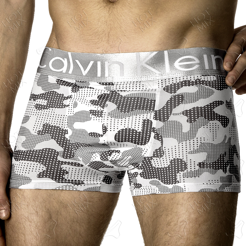 Мужские боксеры  Calvin Klein белые камуфляж фото 1