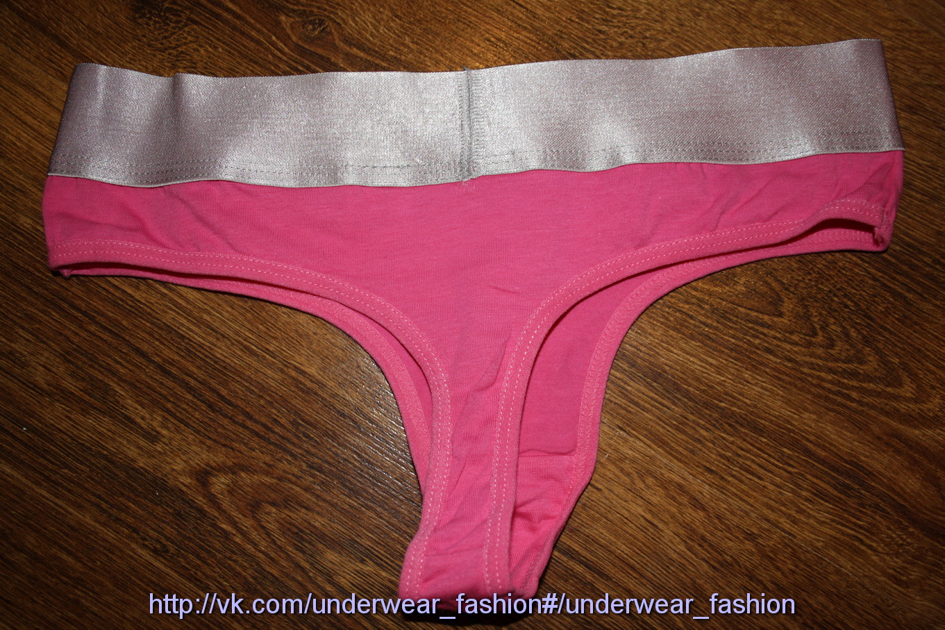 Женские стринги розовые Calvin Klein Steel Pink фото 4