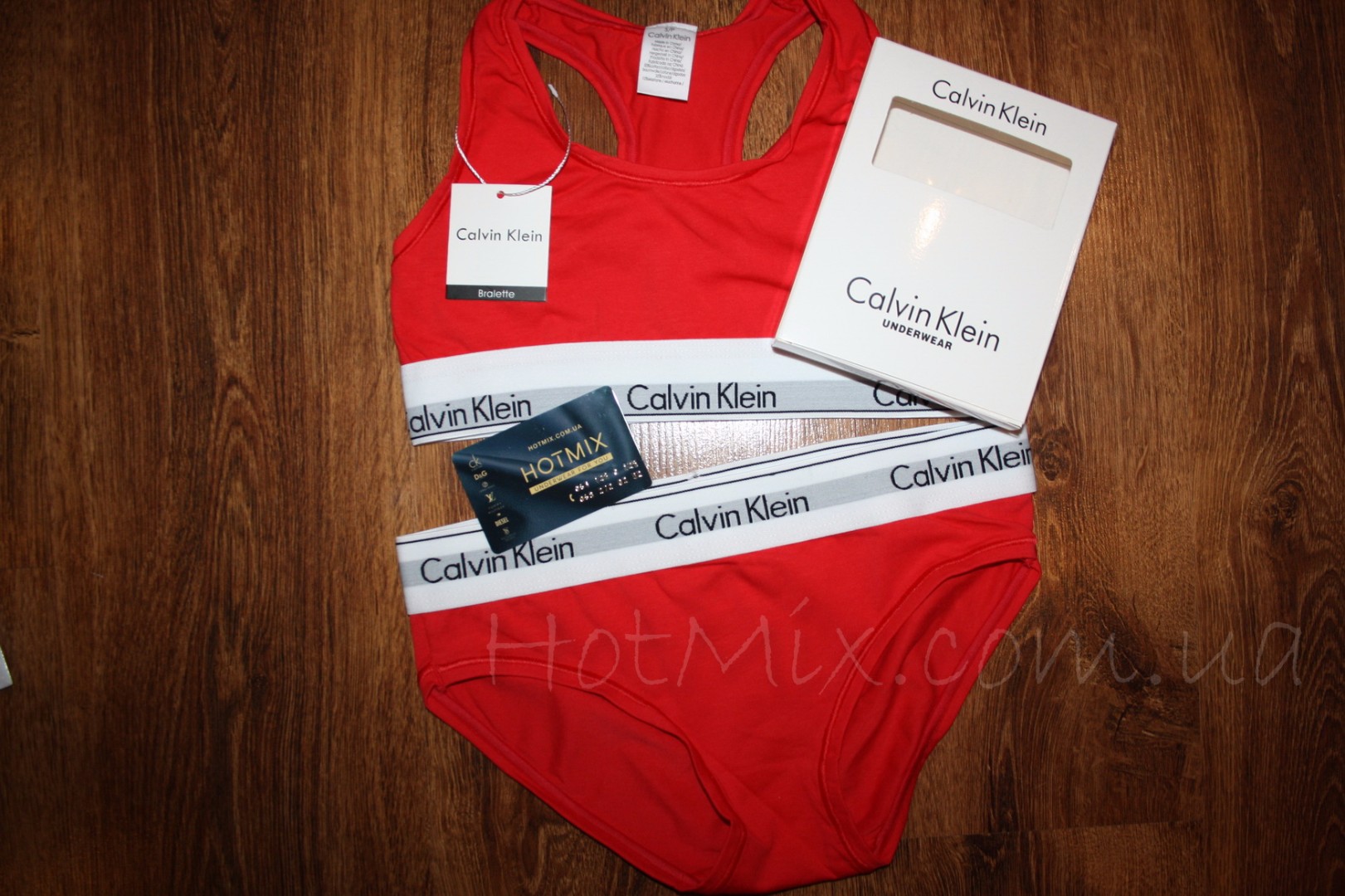 Спортивный комплект Calvin Klein Топ Трусы красный фото 5